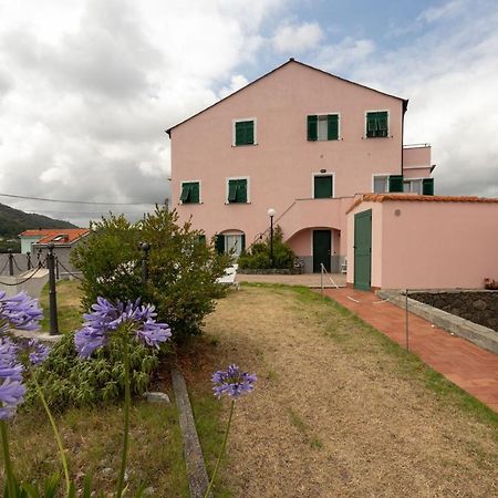 Villa Zafferano Suites Celle Ligure Bagian luar foto