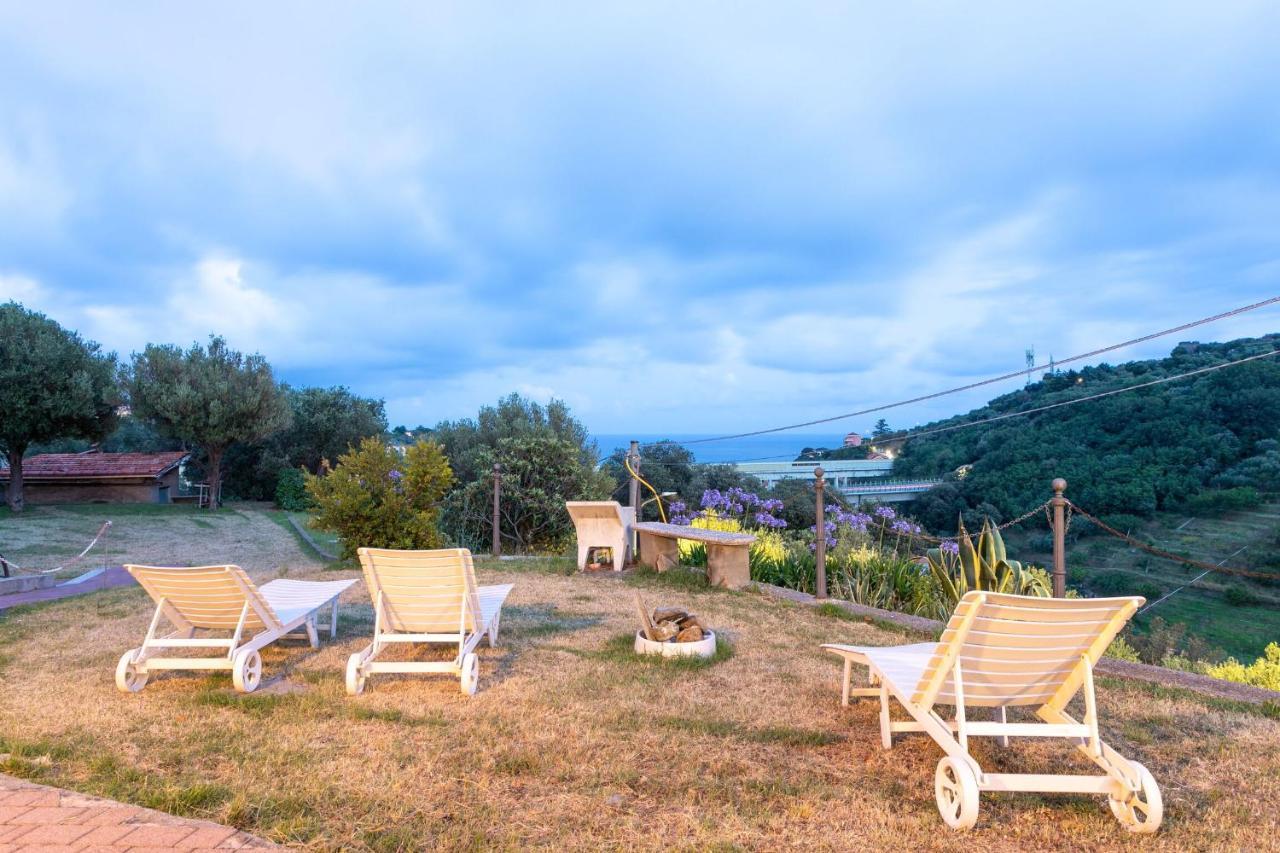 Villa Zafferano Suites Celle Ligure Bagian luar foto